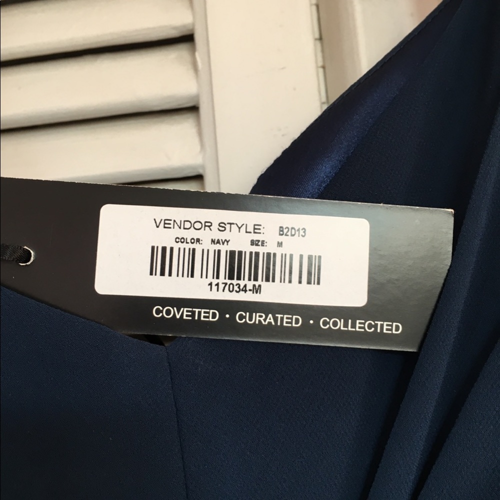 LuLu’s NWT Navy Maxi Dress - Picture 7 of 8